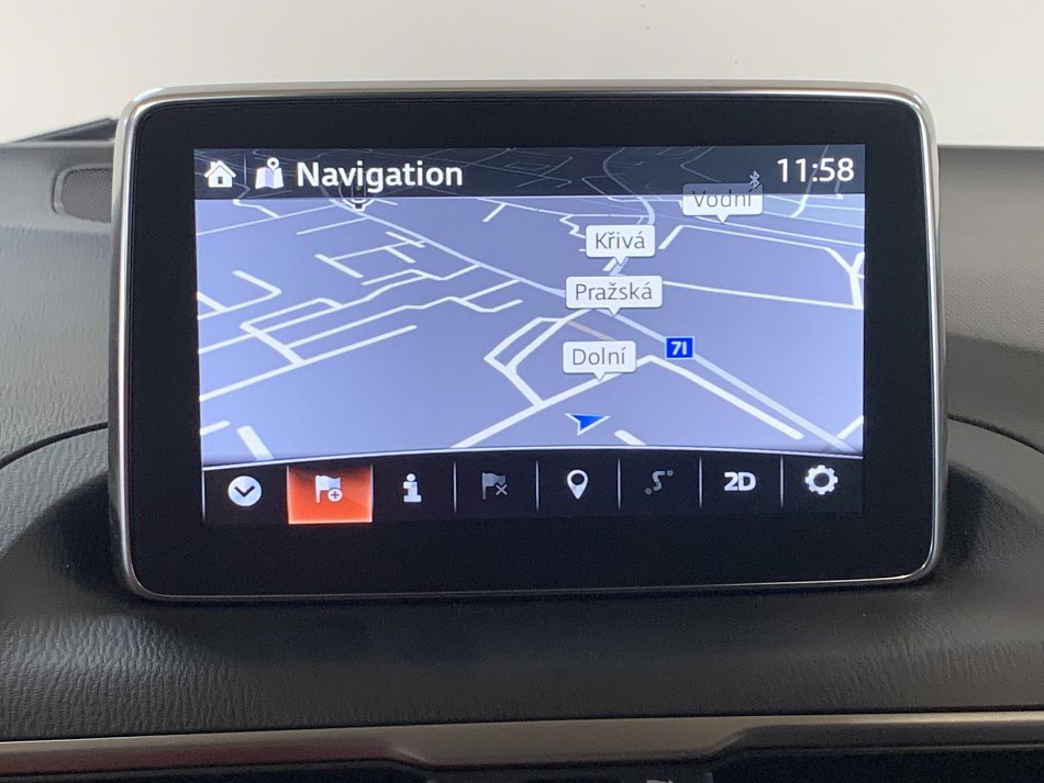 Mazda 3 2.0i Revolution