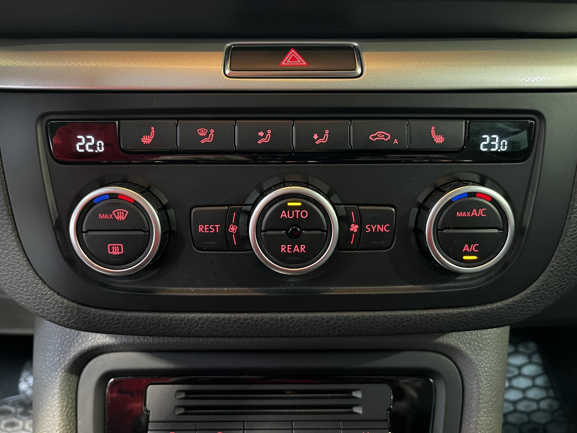 Seat Alhambra, 2013 - pohled č. 14