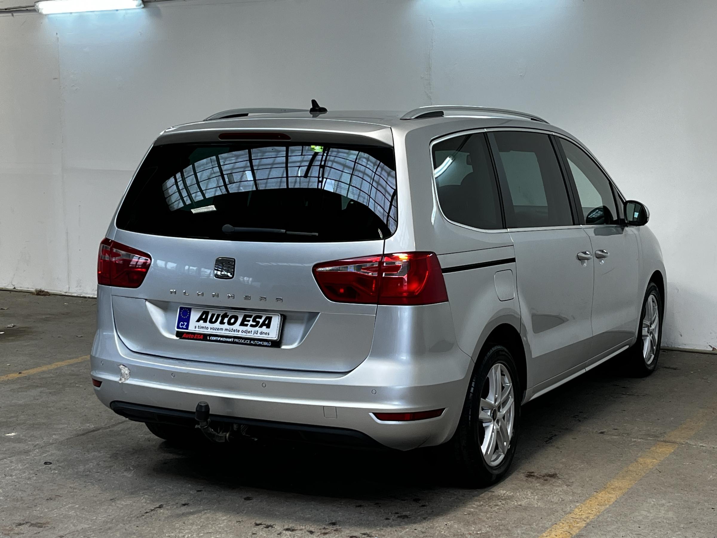 Seat Alhambra, 2013 - pohled č. 4