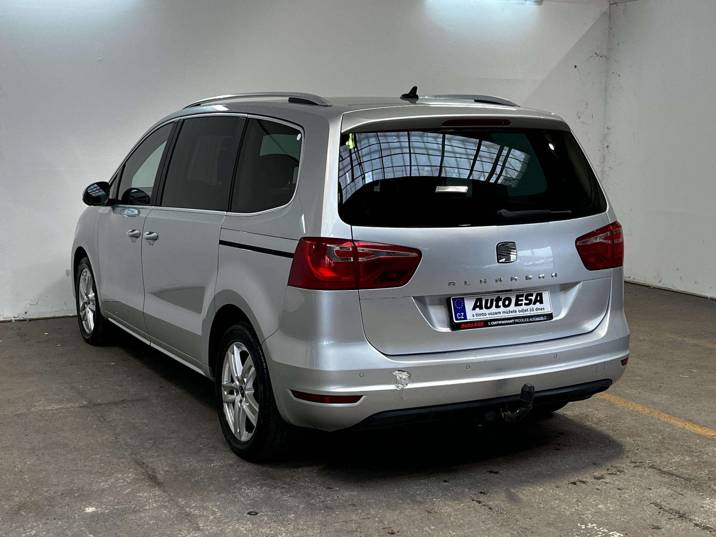 Seat Alhambra, 2013 - pohled č. 6