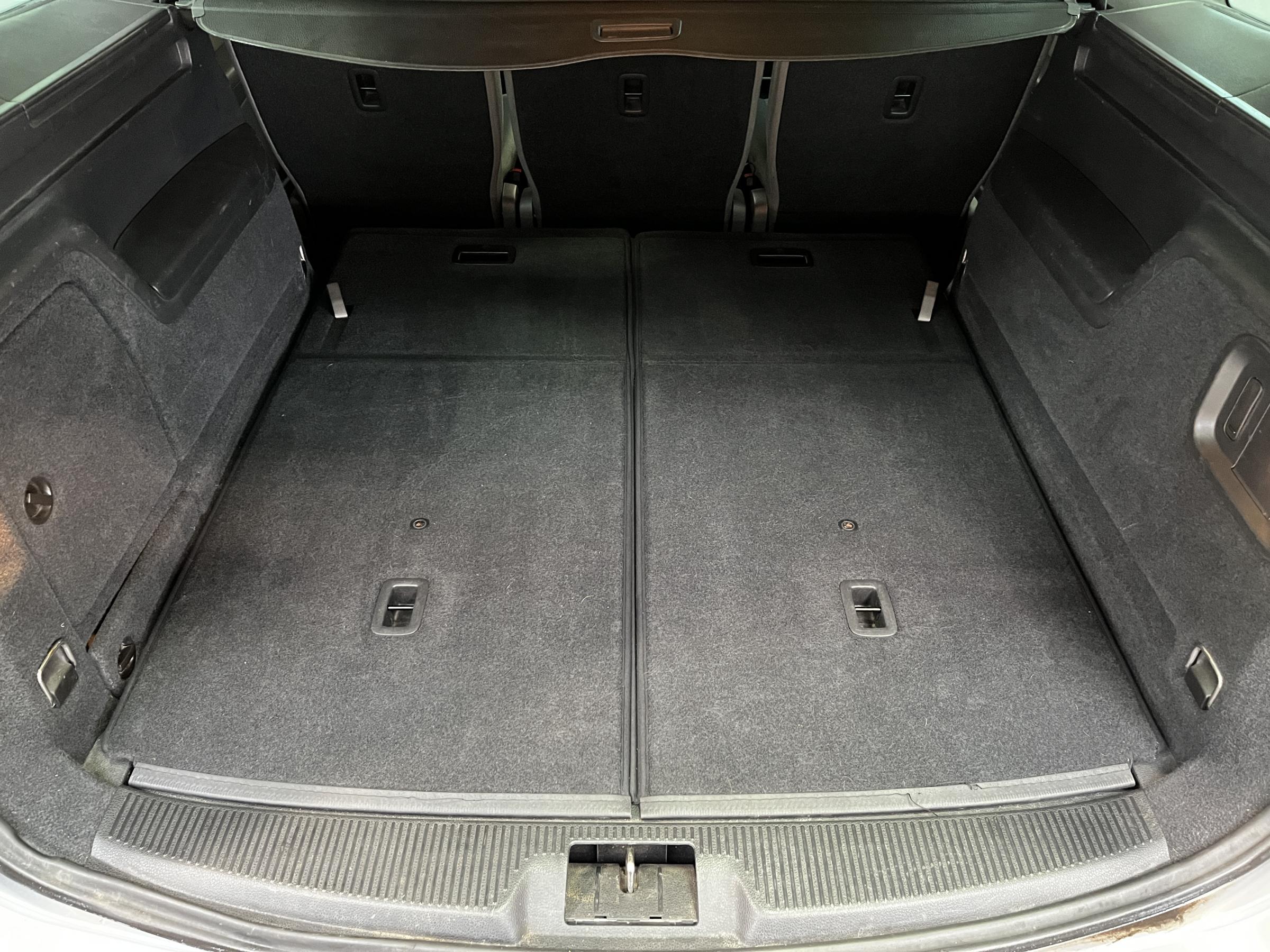 Seat Alhambra, 2013 - pohled č. 7