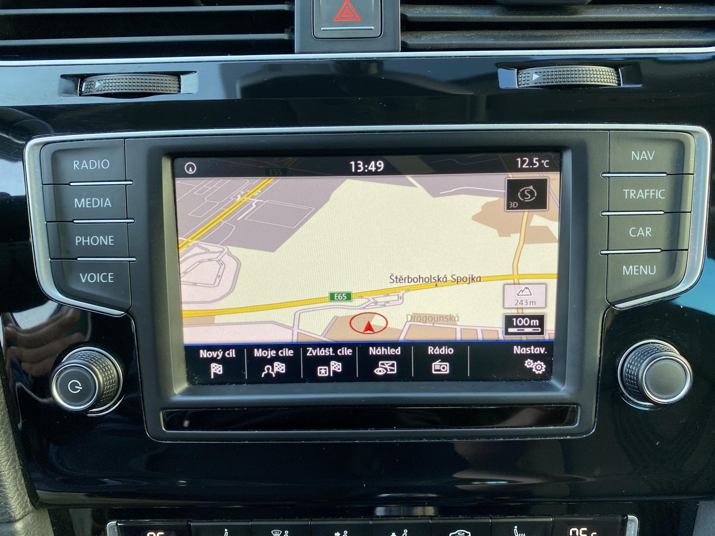 Volkswagen Golf, 2016 - pohled č. 18