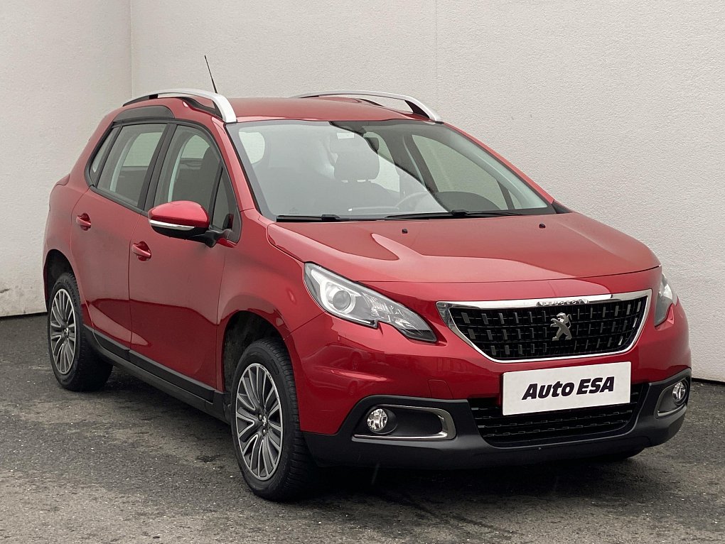 Peugeot 2008 1.2 PT 