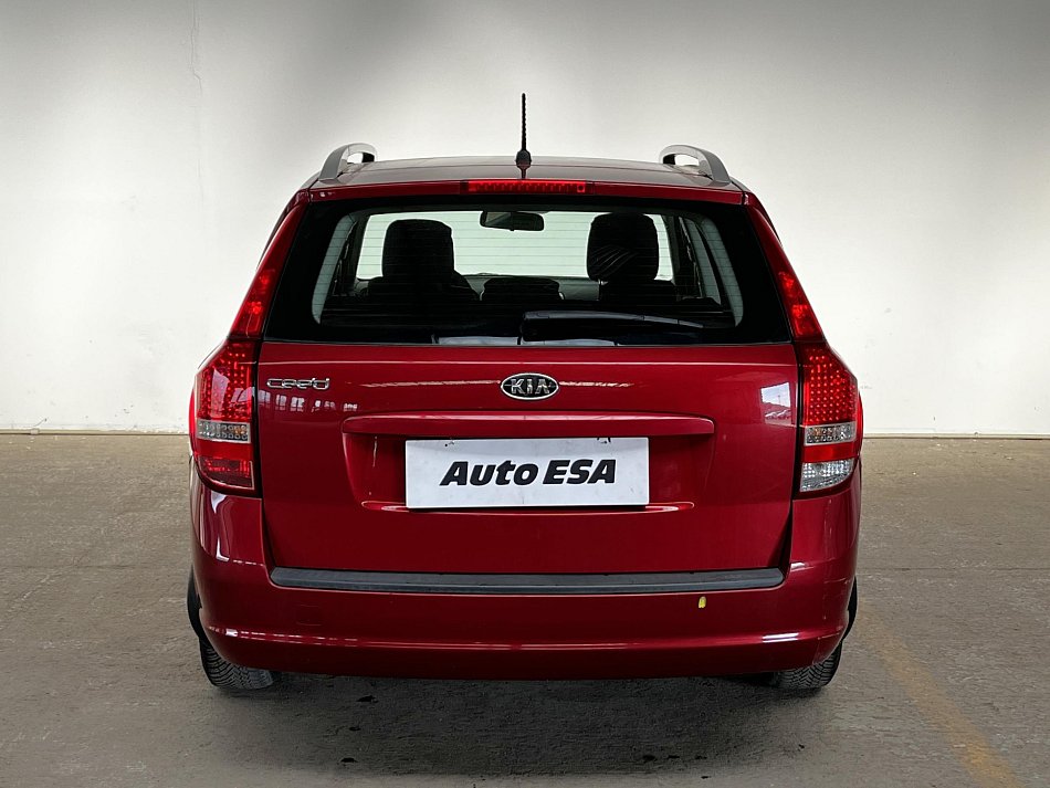 Kia Ceed 1.4 CVVT 