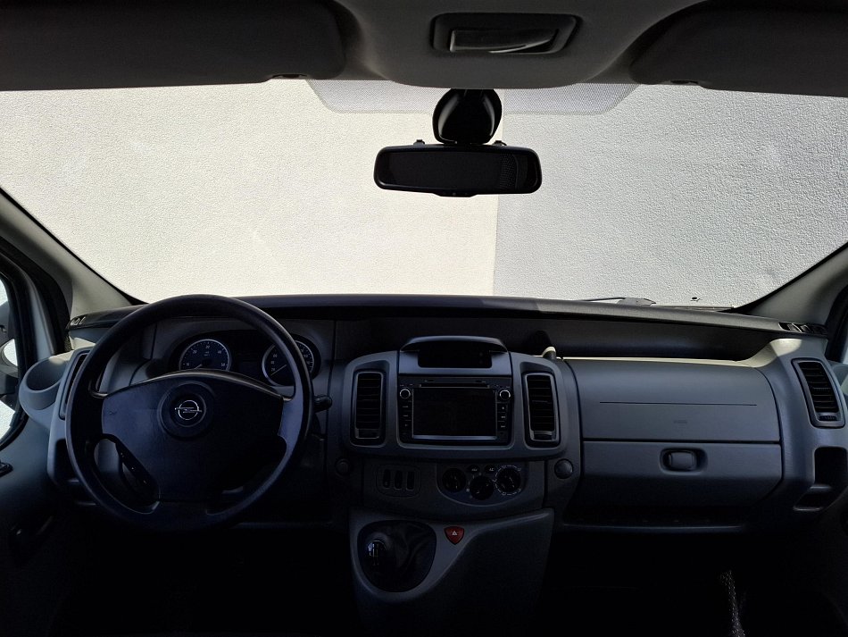 Opel Vivaro 2.0CDTi  9míst