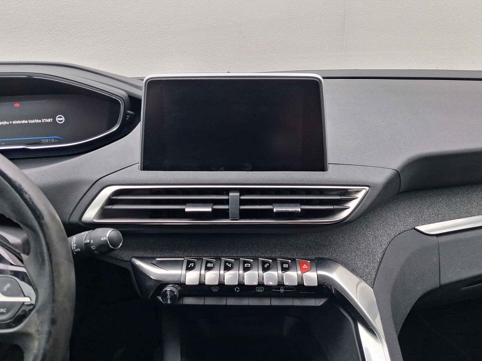 Peugeot 3008 1.2 PT Allure