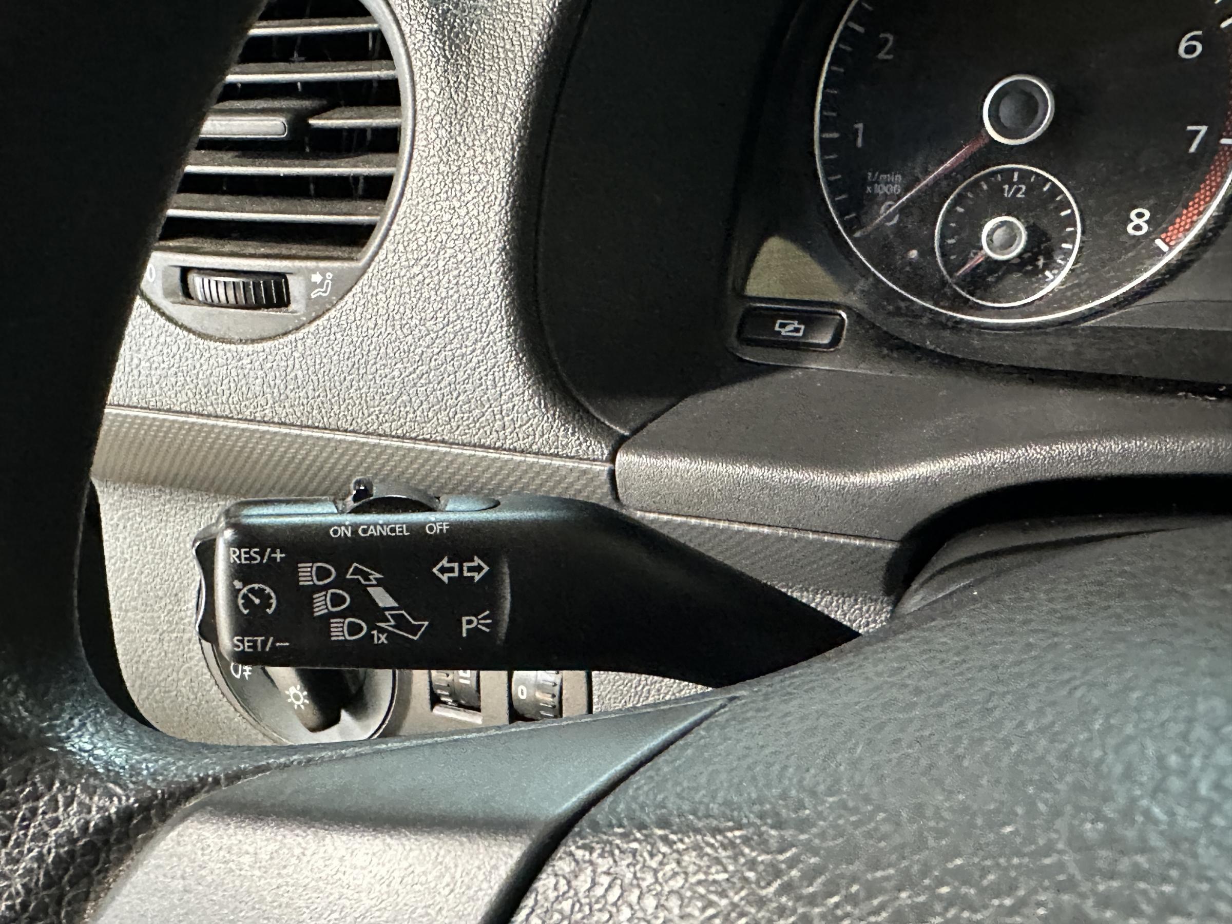 Volkswagen Caddy, 2012 - pohled č. 14