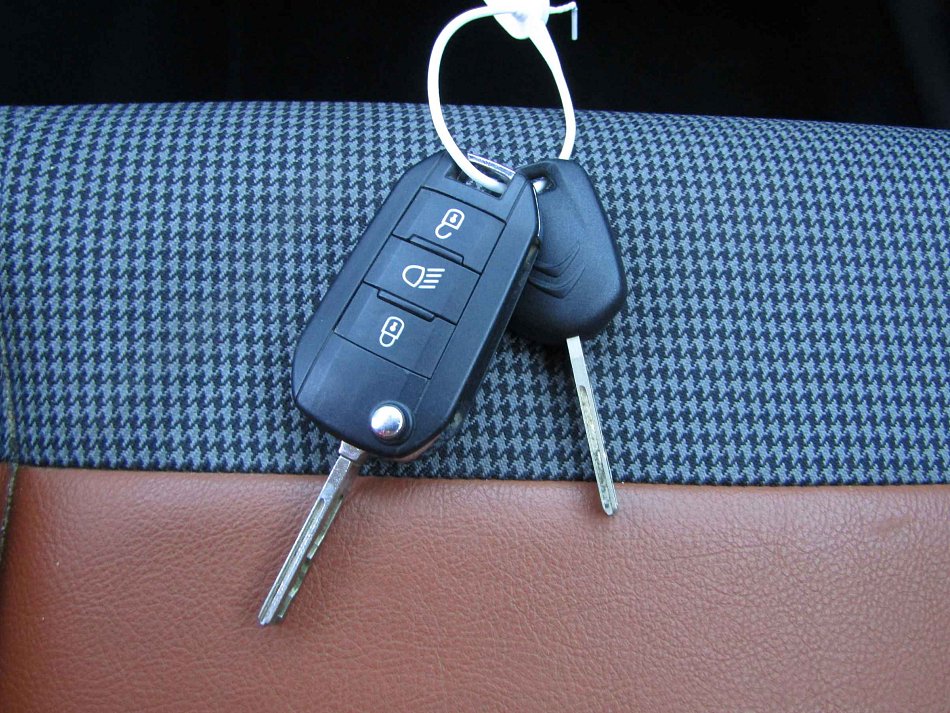 Citroën C3 Aircross 1.2PT RIP CURL