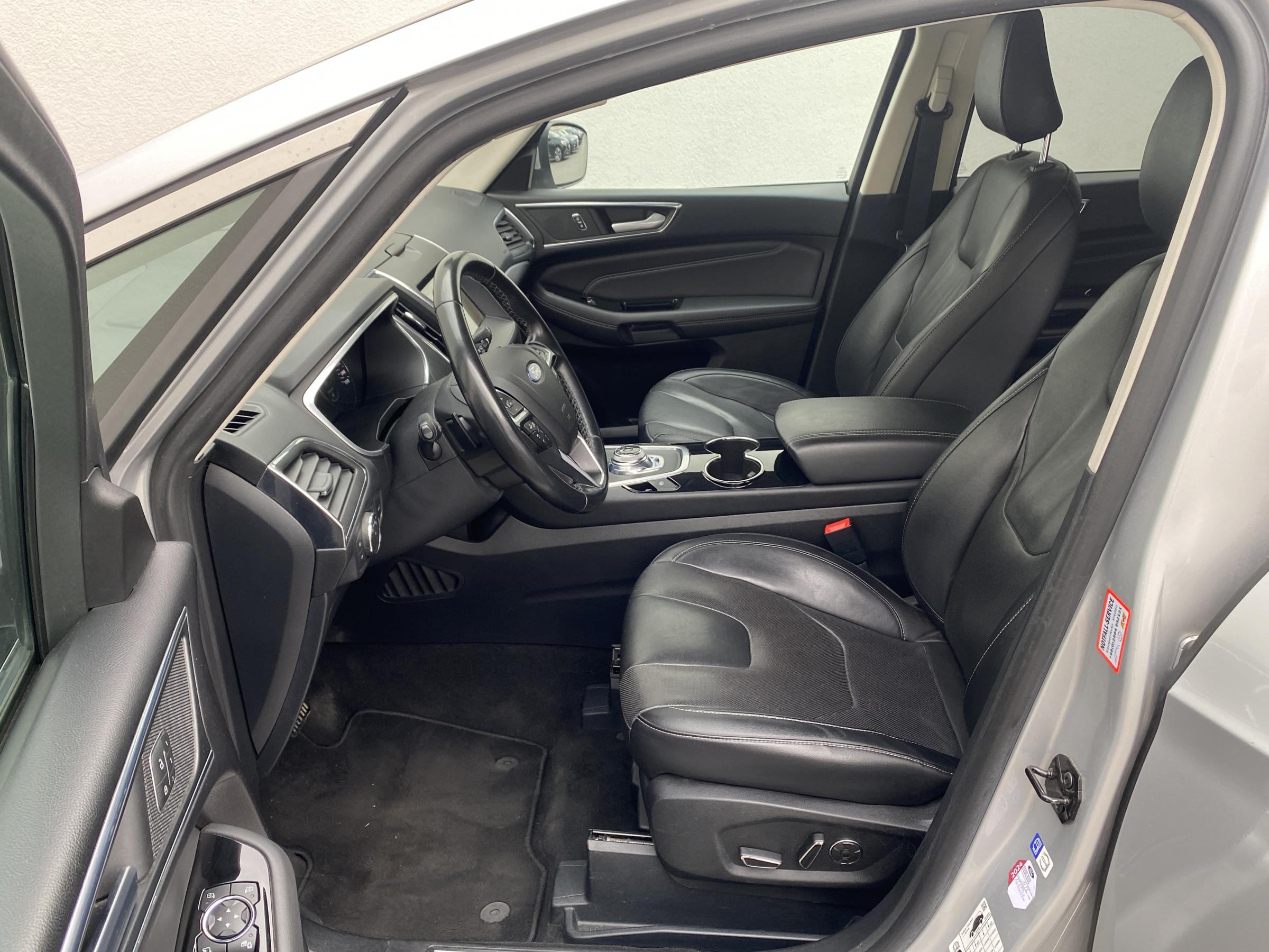 Ford S-MAX, 2018 - pohled č. 16