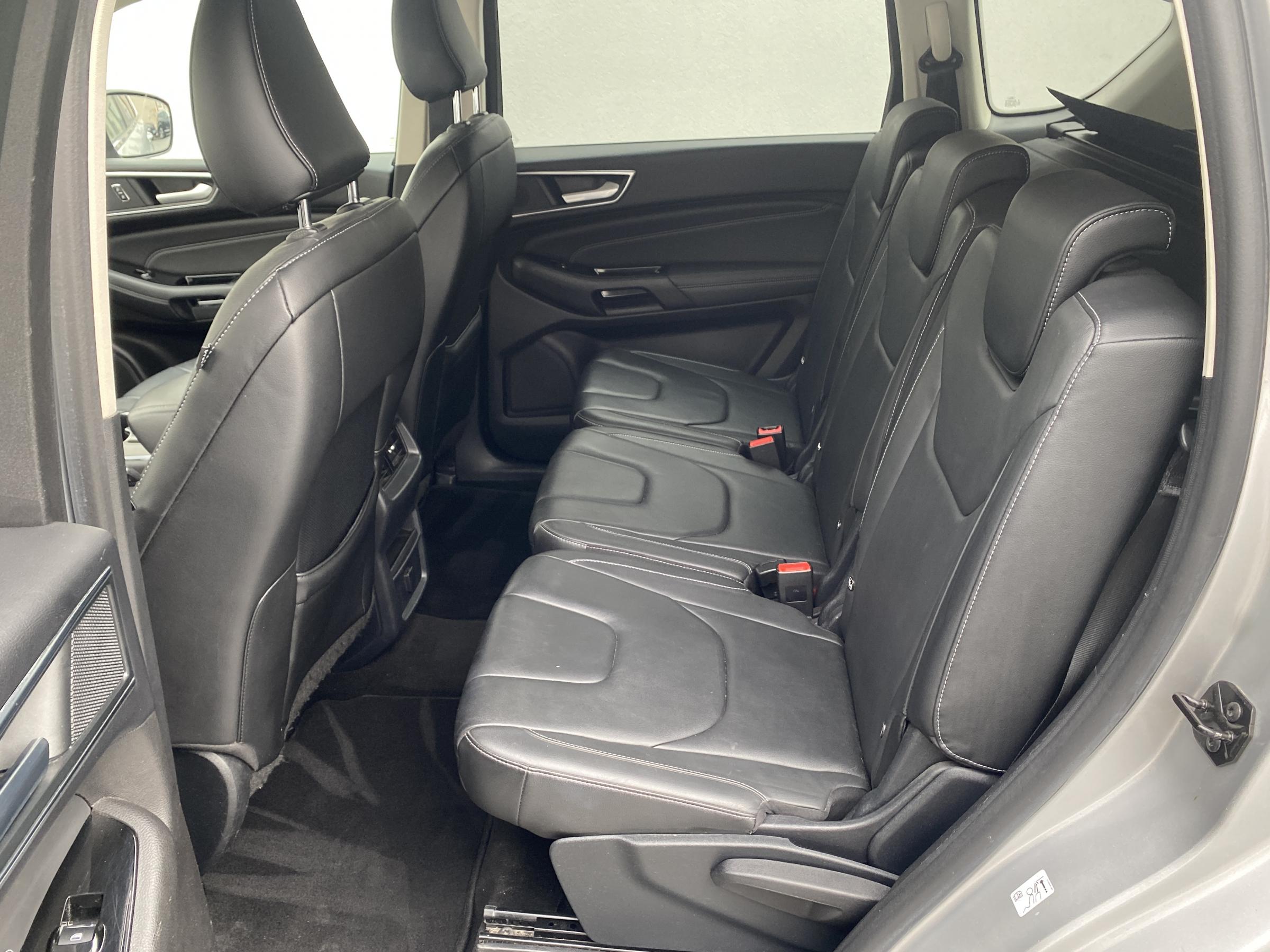 Ford S-MAX, 2018 - pohled č. 17