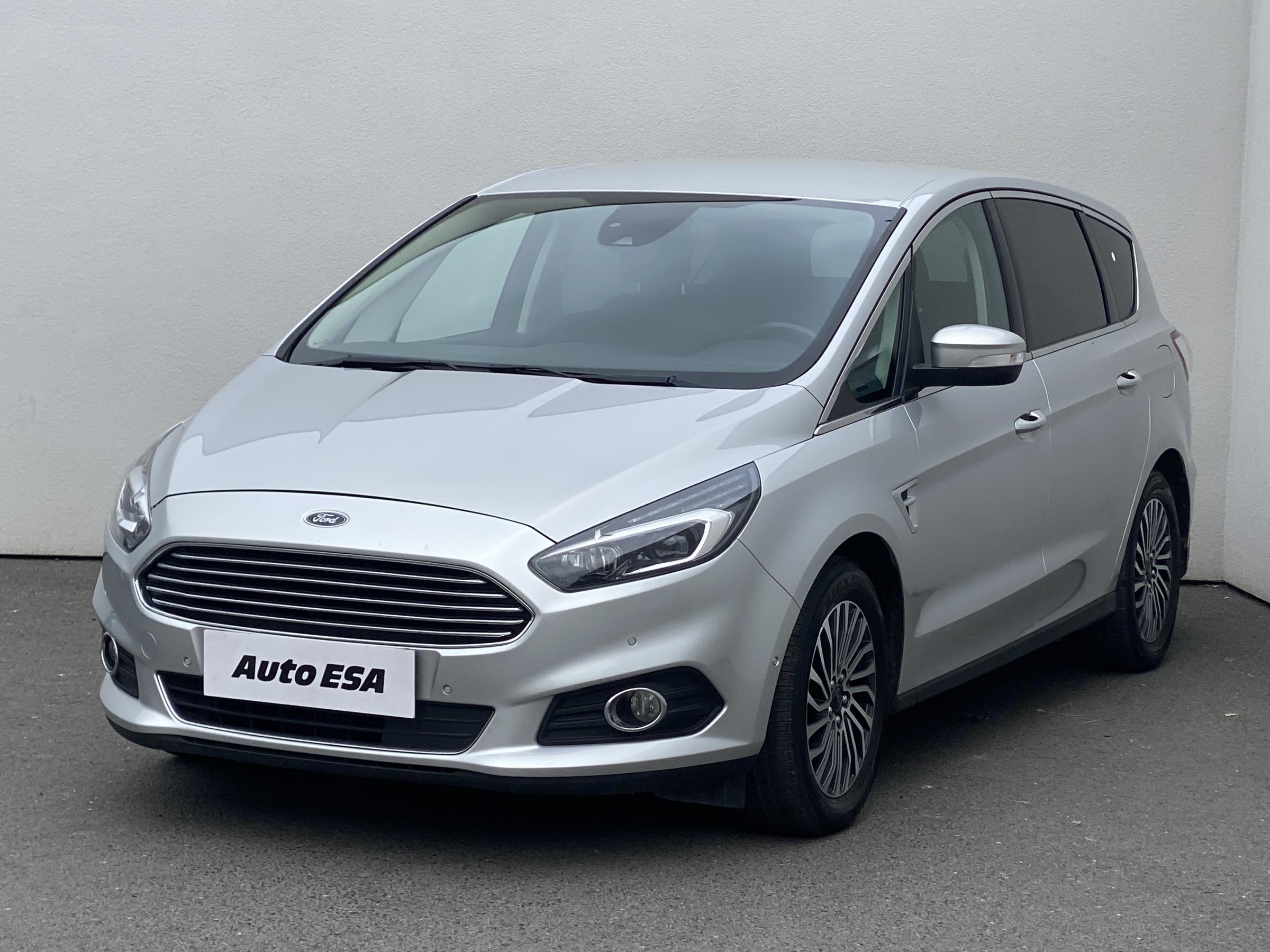Ford S-MAX, 2018 - pohled č. 3