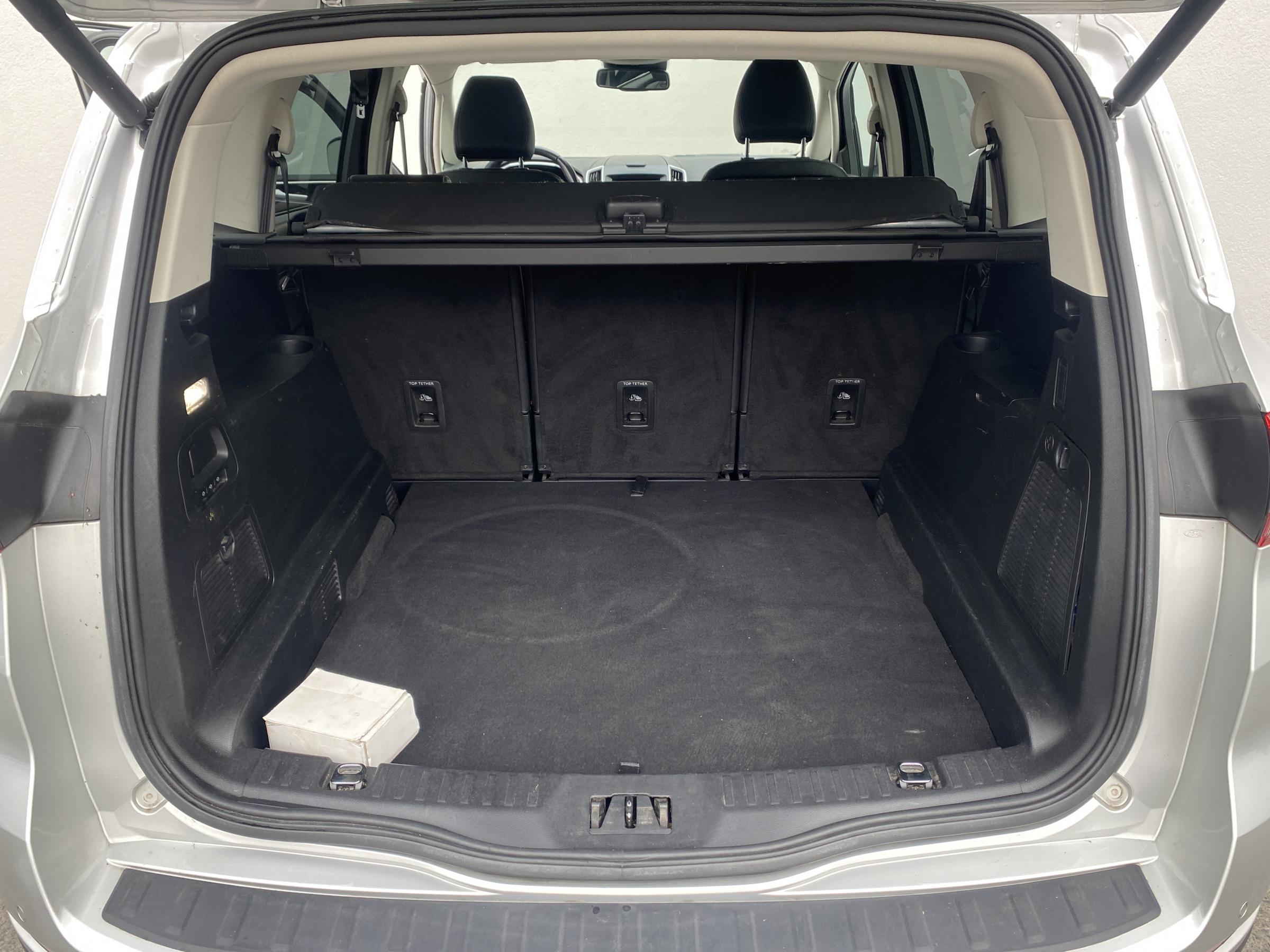 Ford S-MAX, 2018 - pohled č. 8