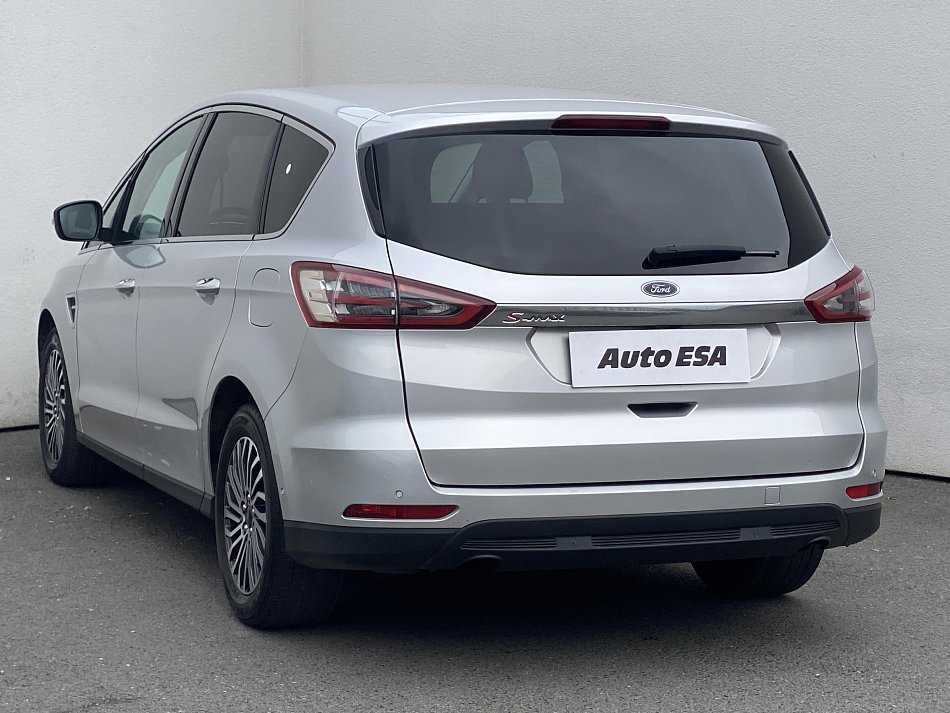 Ford S-MAX 2.0 TDCi Titanium