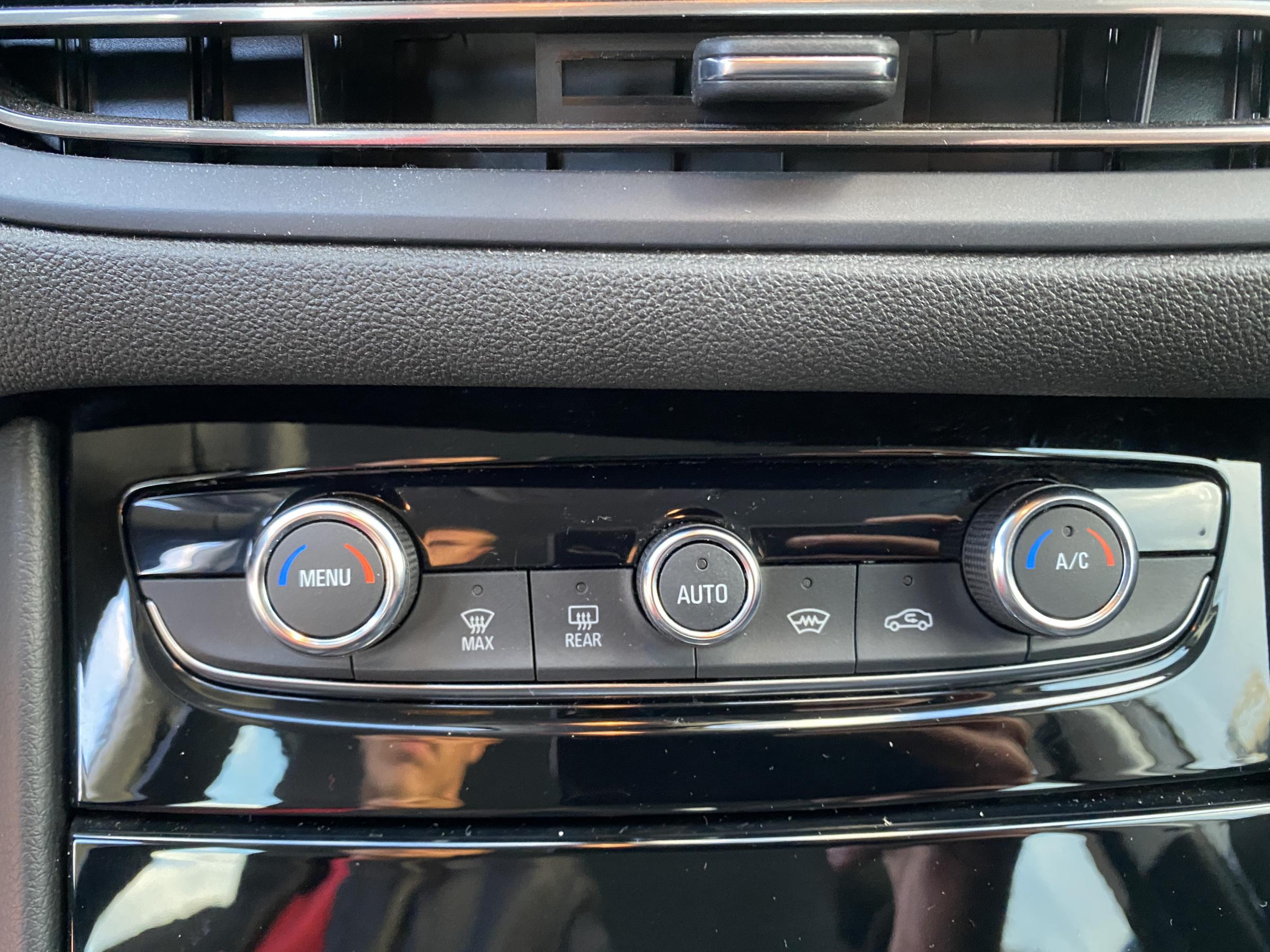 Opel Grandland, 2024 - pohled č. 17