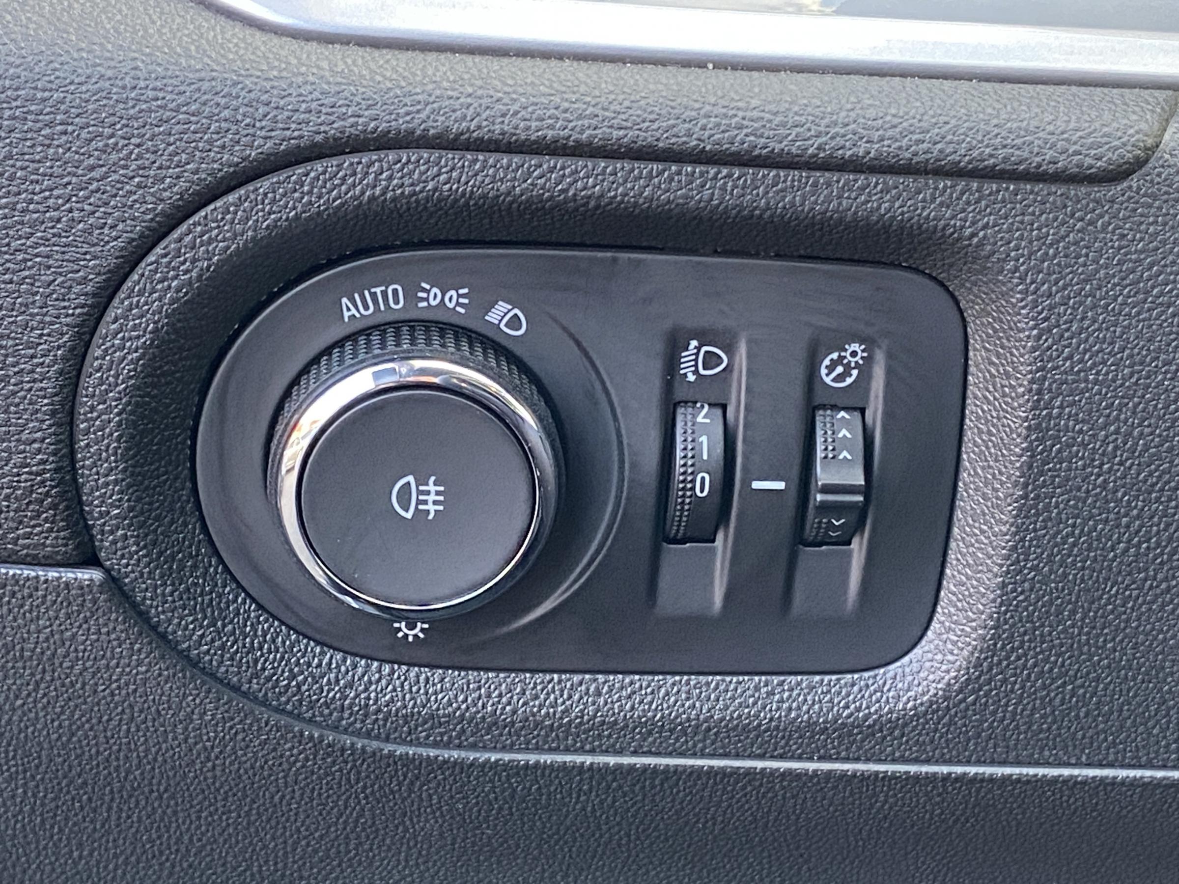 Opel Grandland, 2024 - pohled č. 19