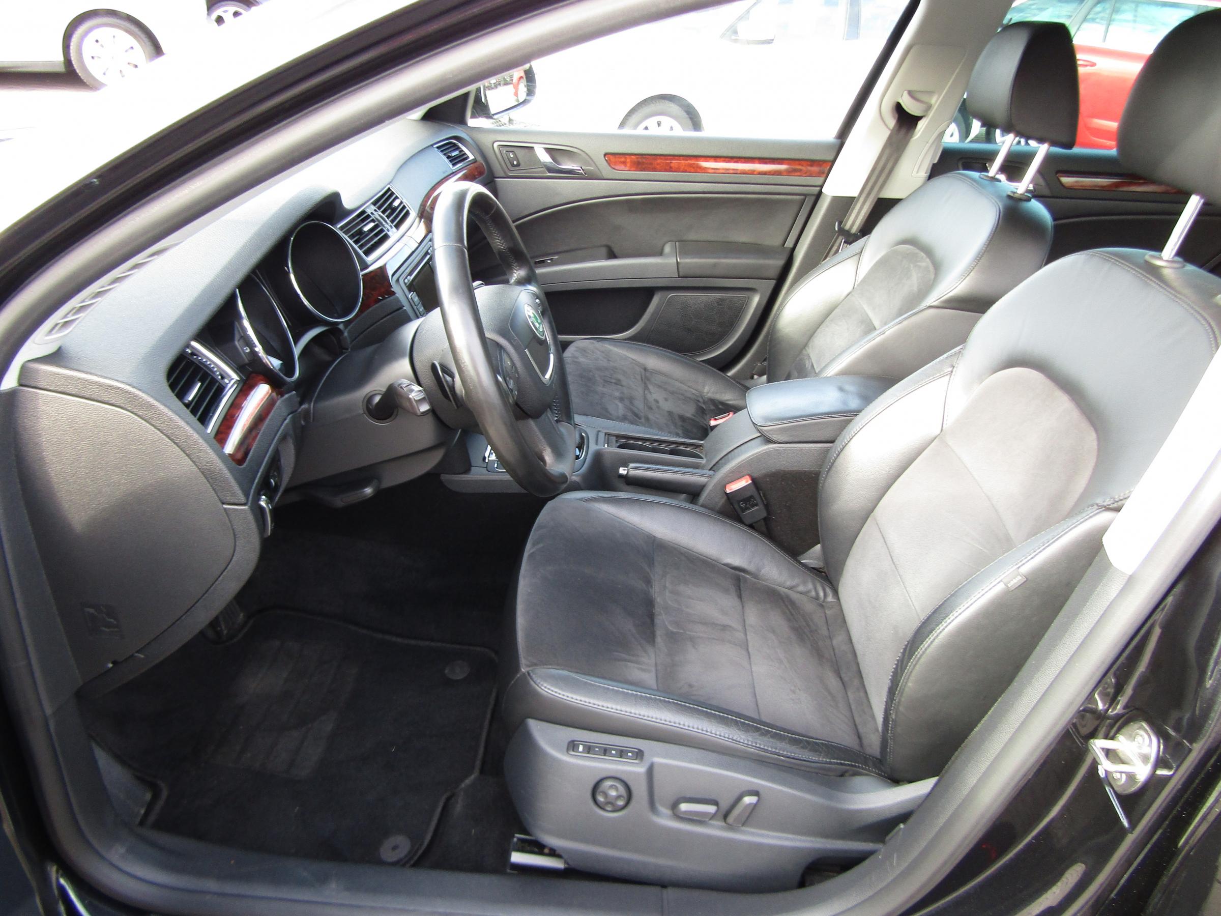 Škoda Superb II, 2012 - pohled č. 9