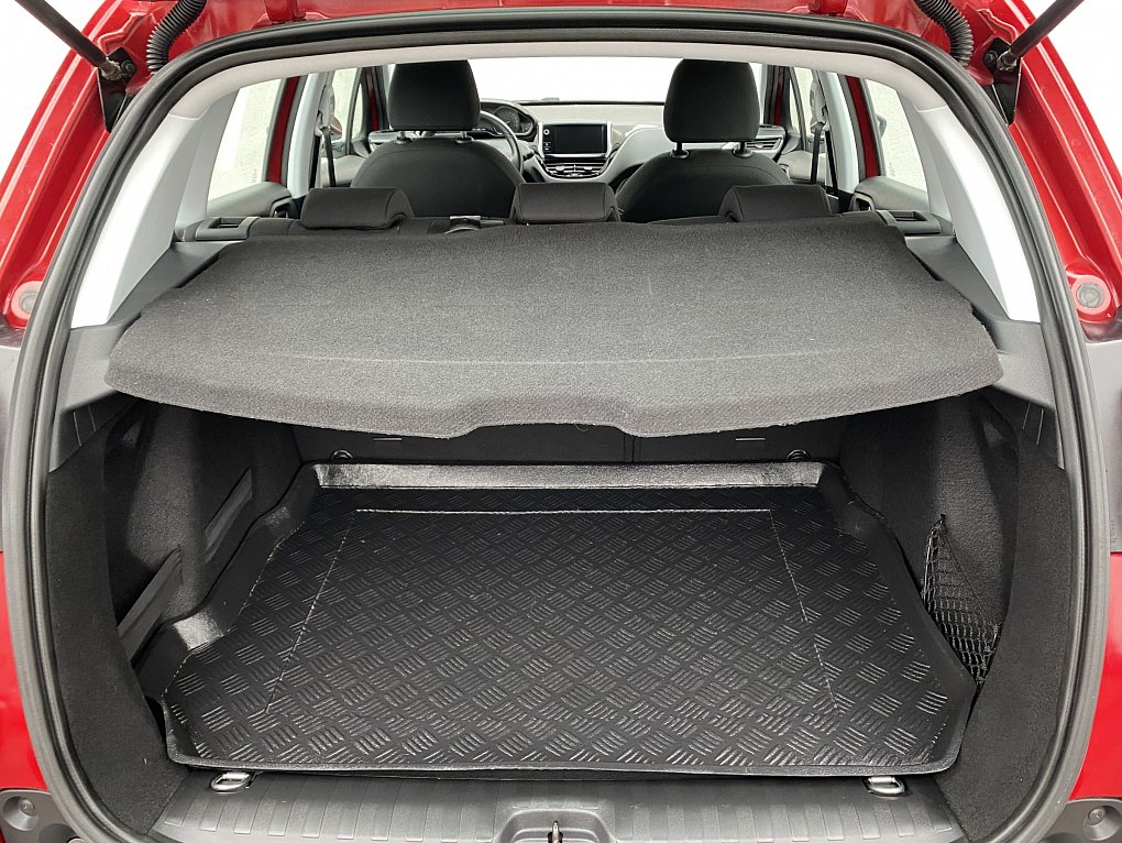 Peugeot 2008 1.2 PT 