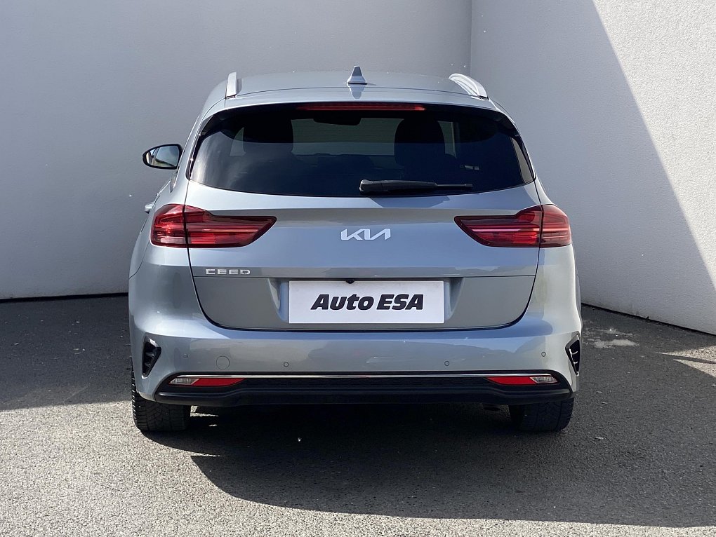 Kia Ceed 1.5 T-GDi TOP SW