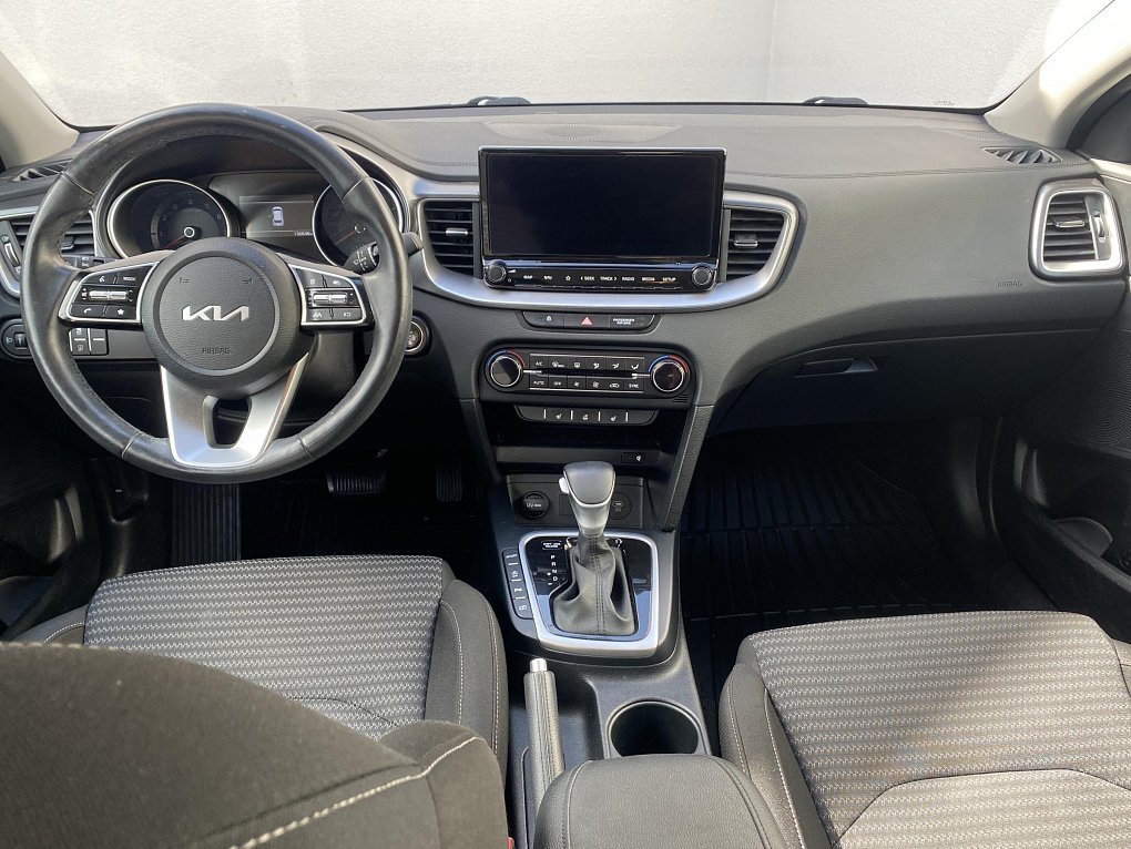 Kia Ceed 1.5 T-GDi TOP SW
