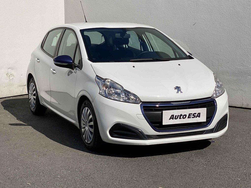 Peugeot 208 1.2 PT 