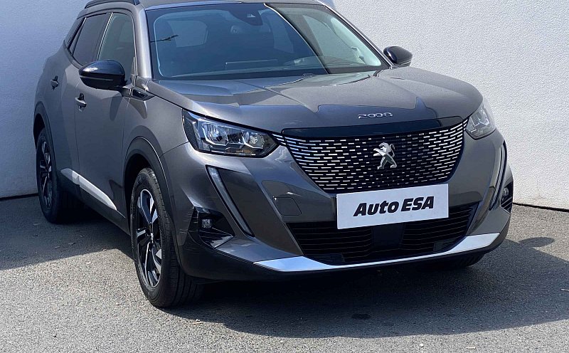 Peugeot 2008 2022 Road Trip