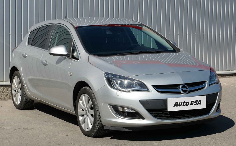 Opel Astra 1.4 T 