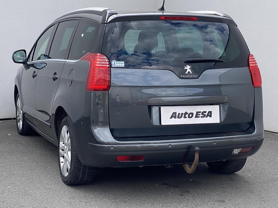 Peugeot 5008 2.0 HDi Allure 7míst