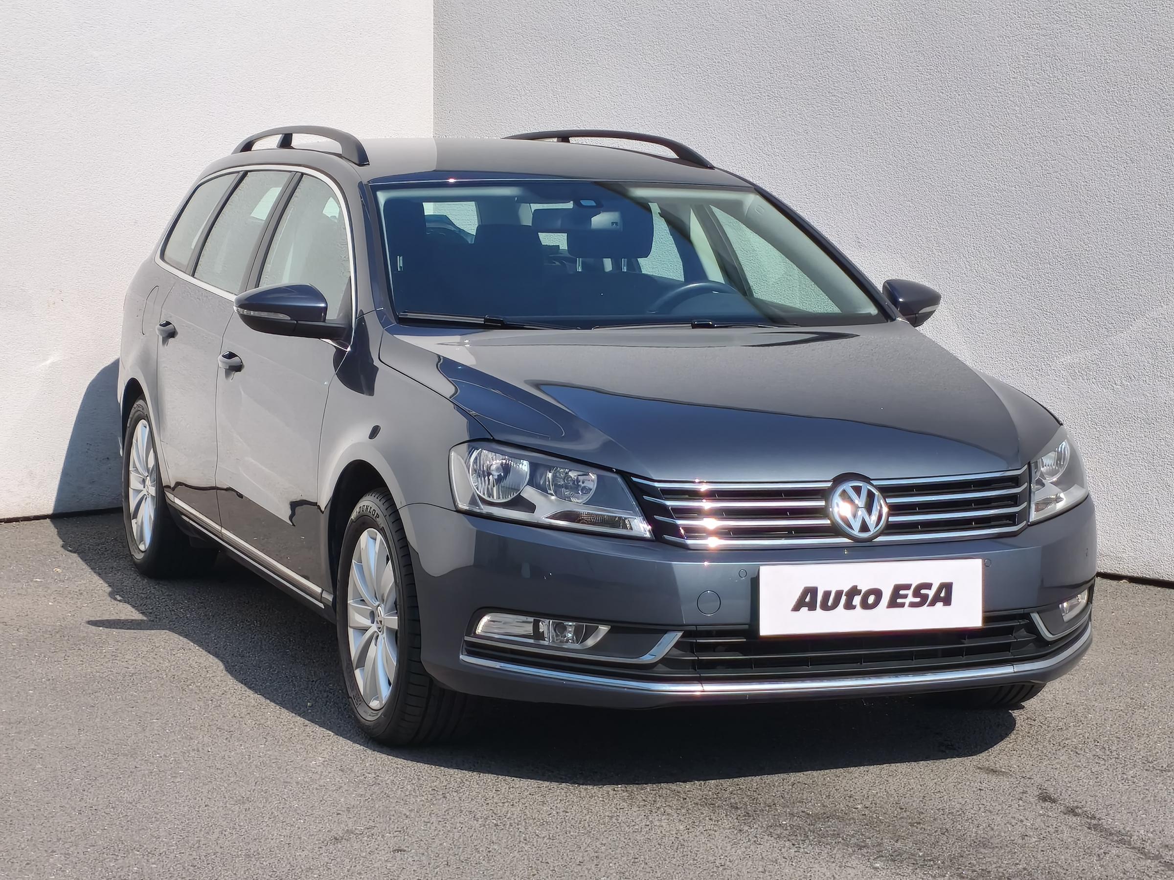 Volkswagen Passat, 2012 - celkový pohled