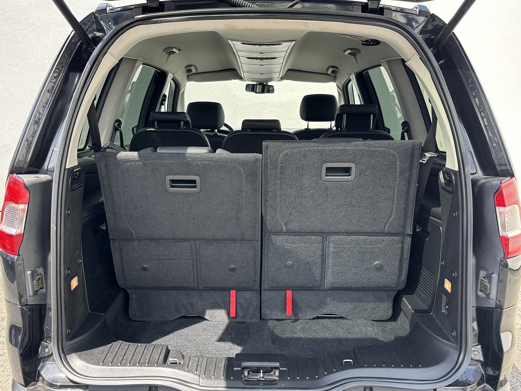 Ford Galaxy 2.0 TDCi Titanium 7míst