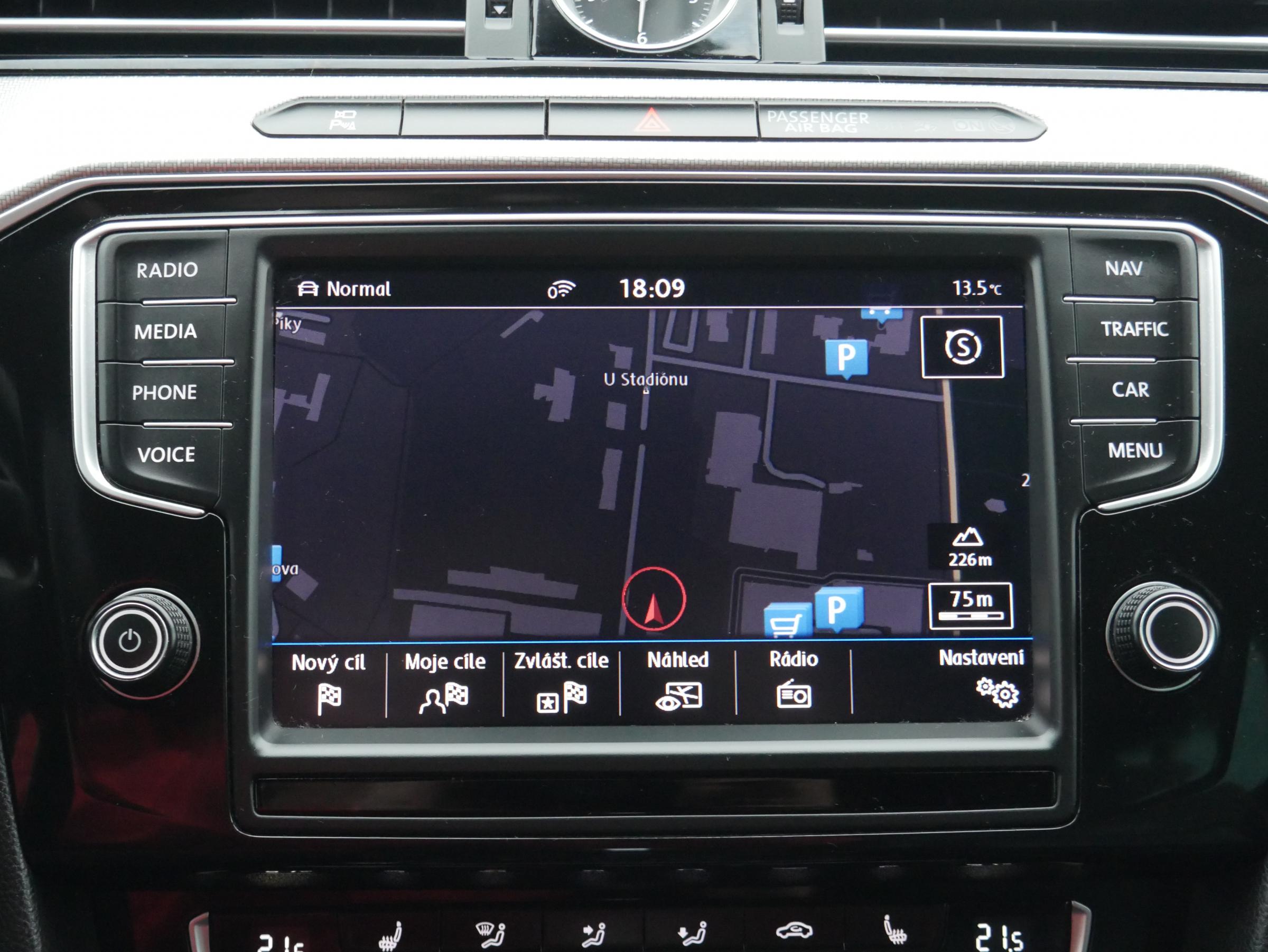 Volkswagen Passat, 2017 - pohled č. 13