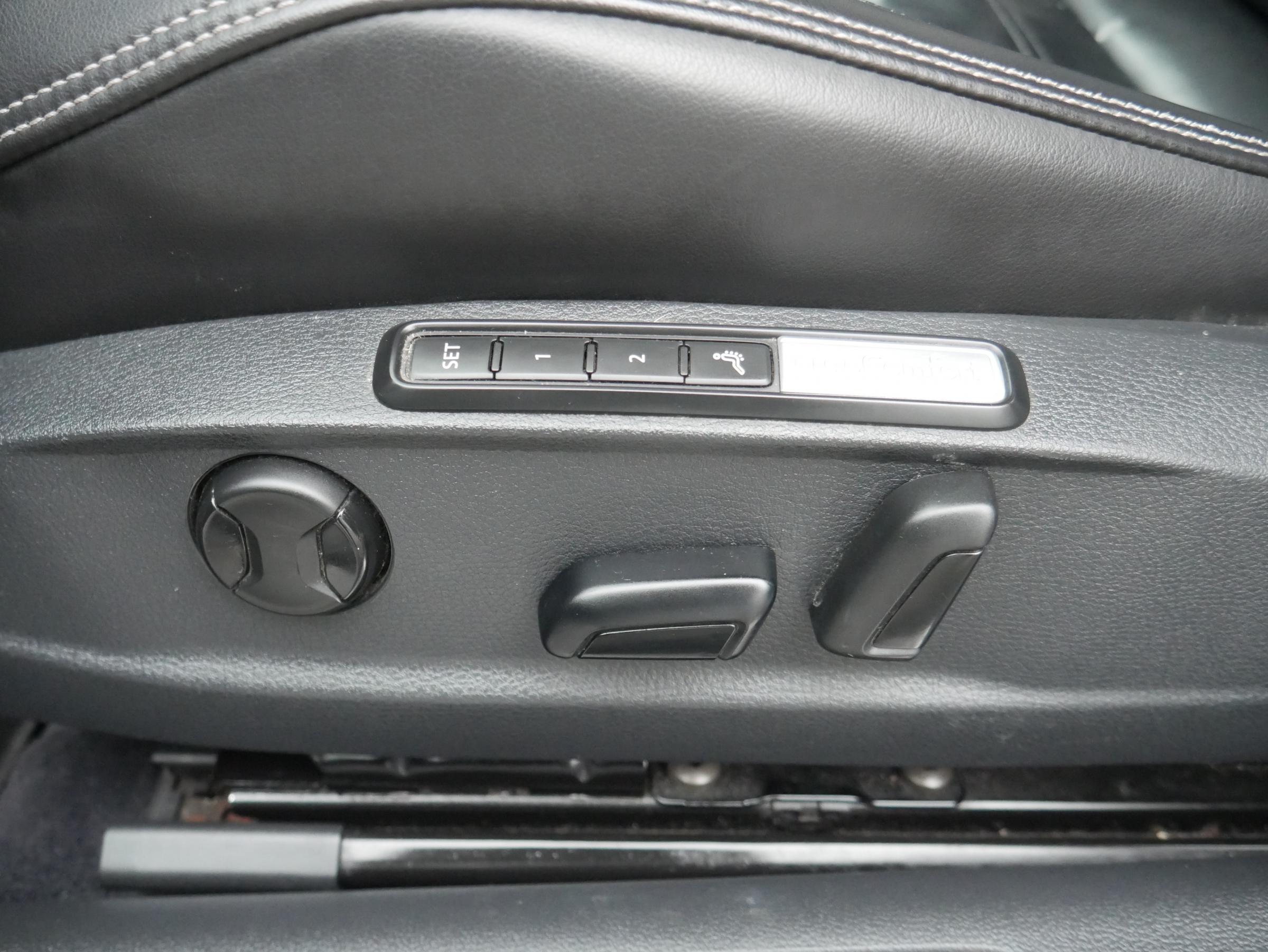 Volkswagen Passat, 2017 - pohled č. 17