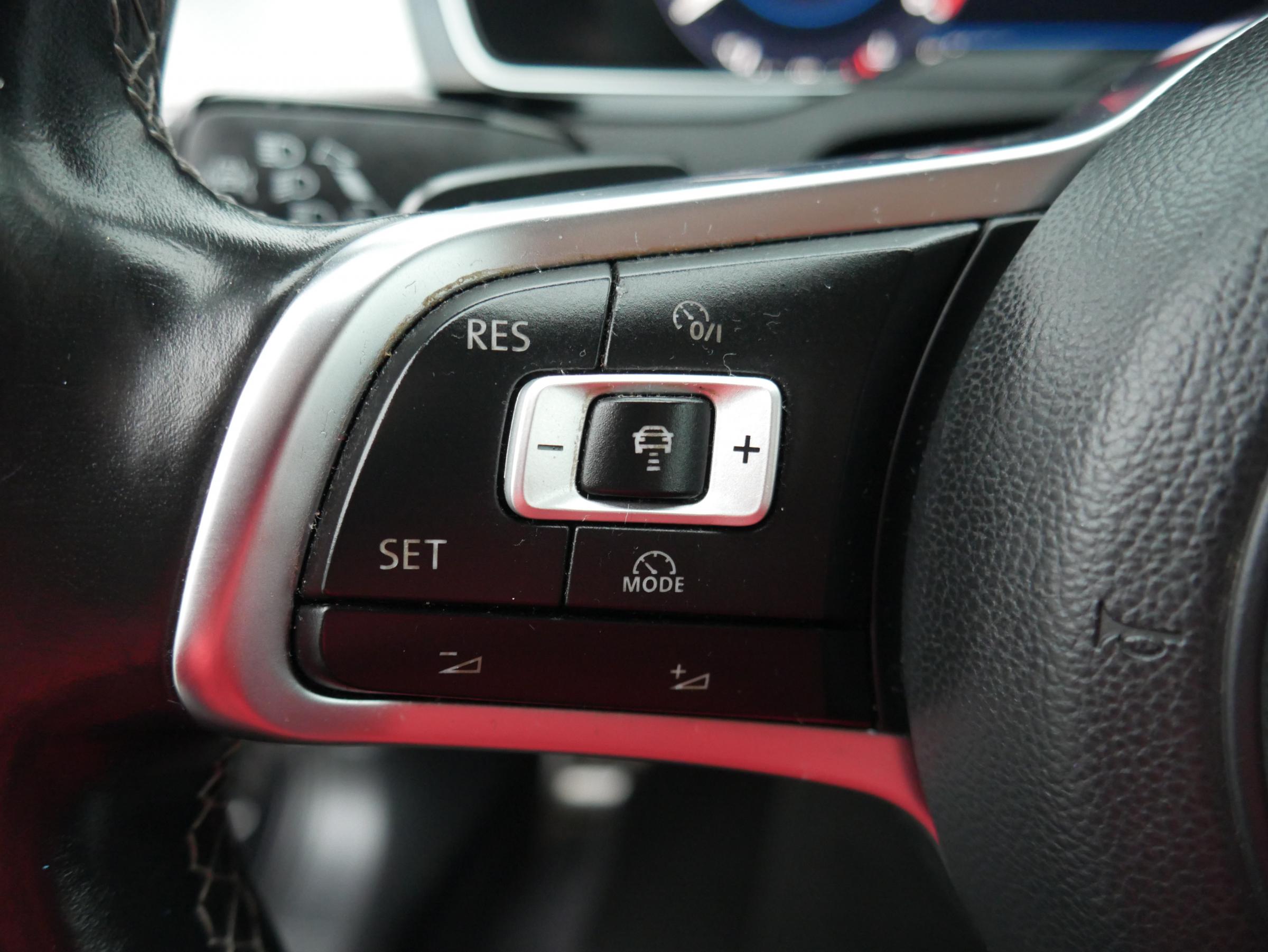 Volkswagen Passat, 2017 - pohled č. 19