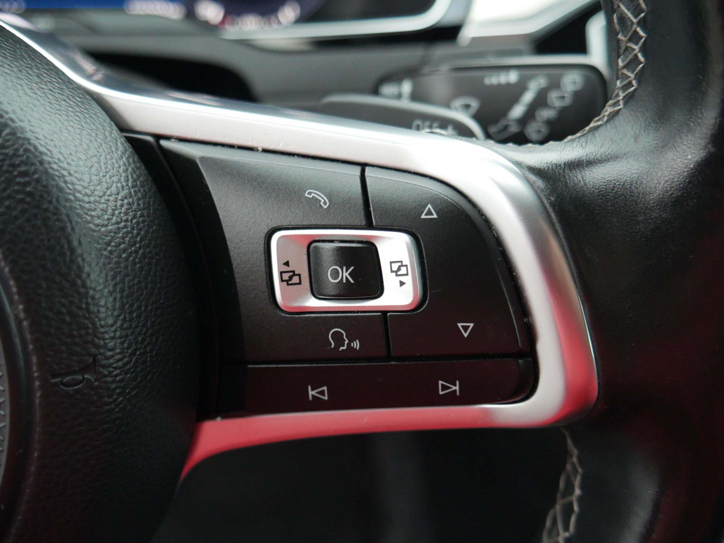 Volkswagen Passat, 2017 - pohled č. 20