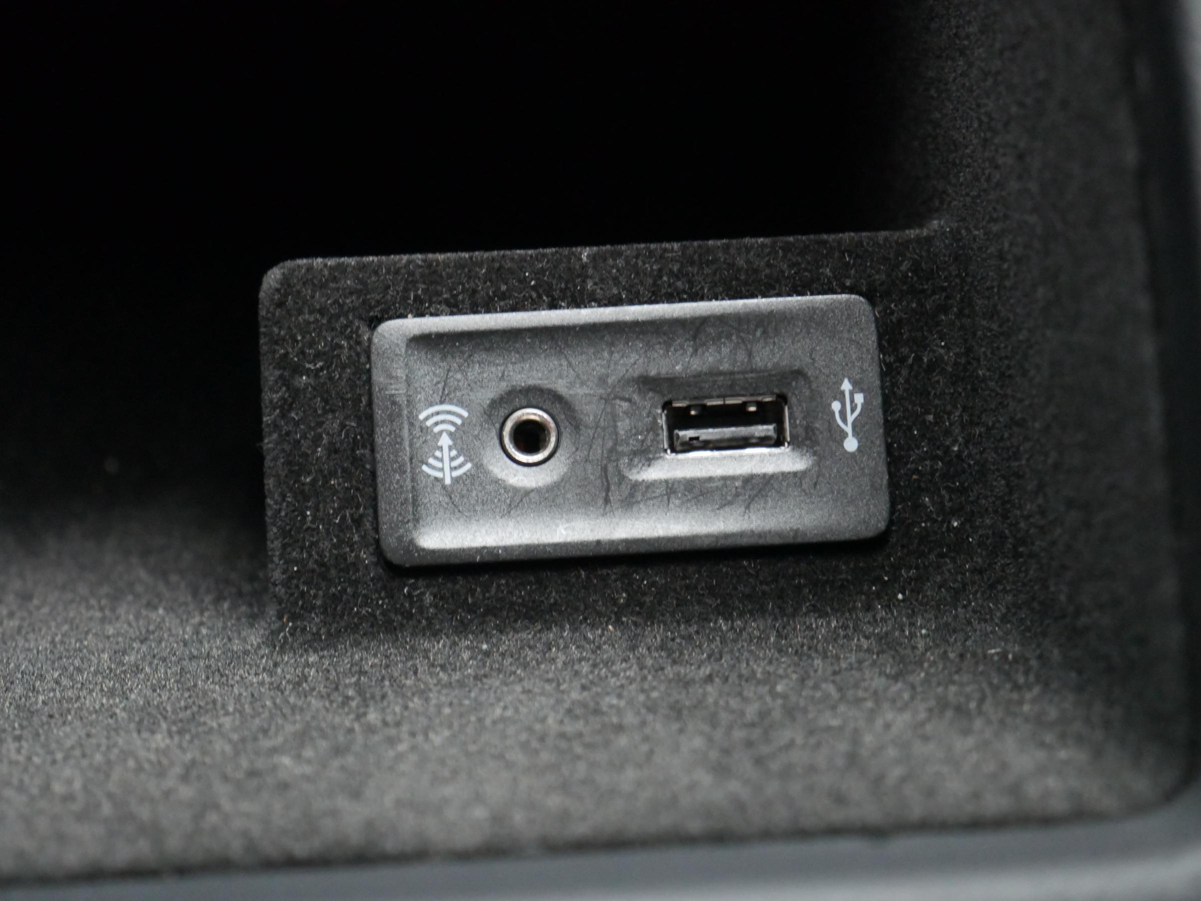 Volkswagen Passat, 2017 - pohled č. 23