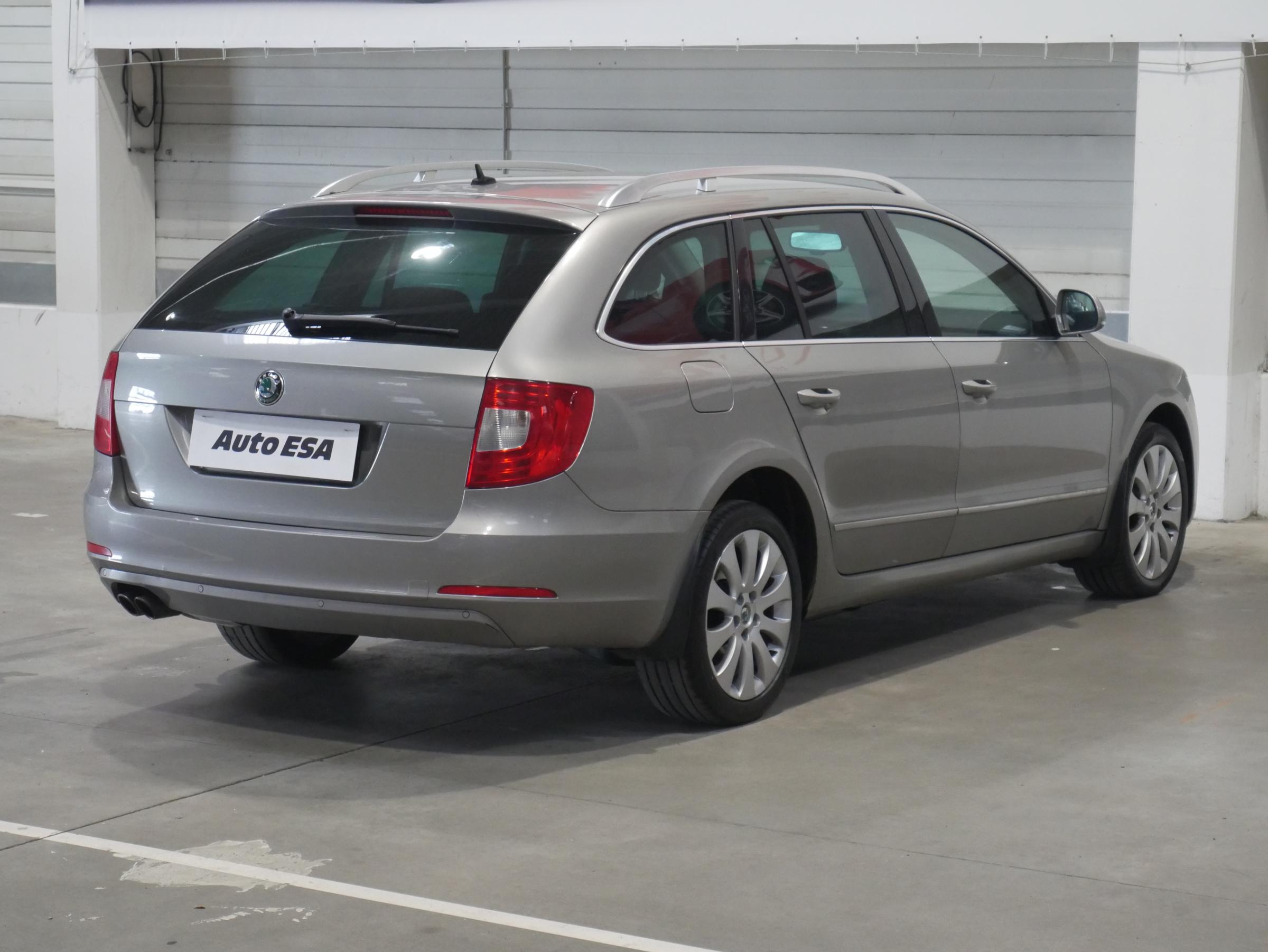 Škoda Superb II, 2010 - pohled č. 4