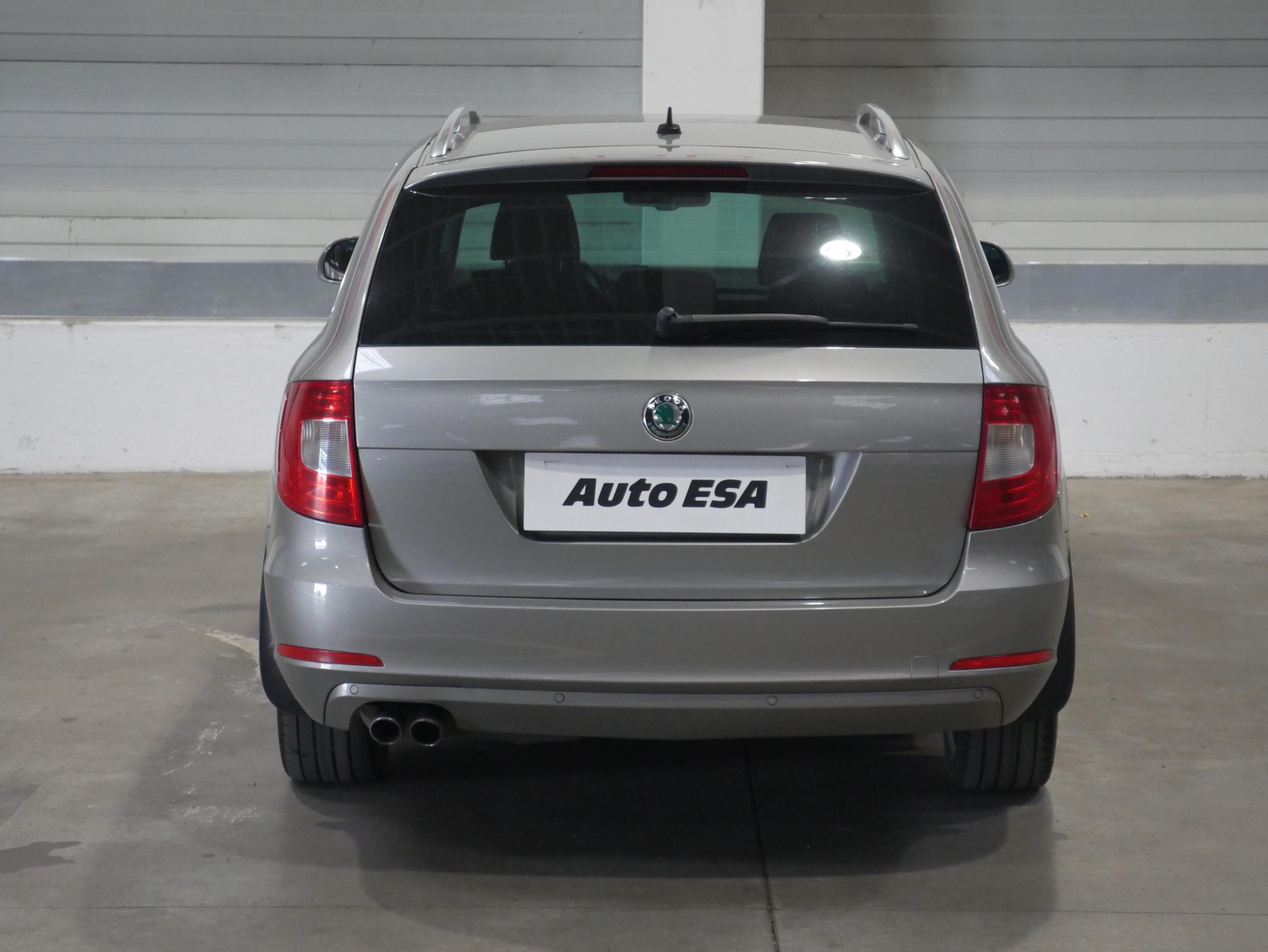 Škoda Superb II, 2010 - pohled č. 5