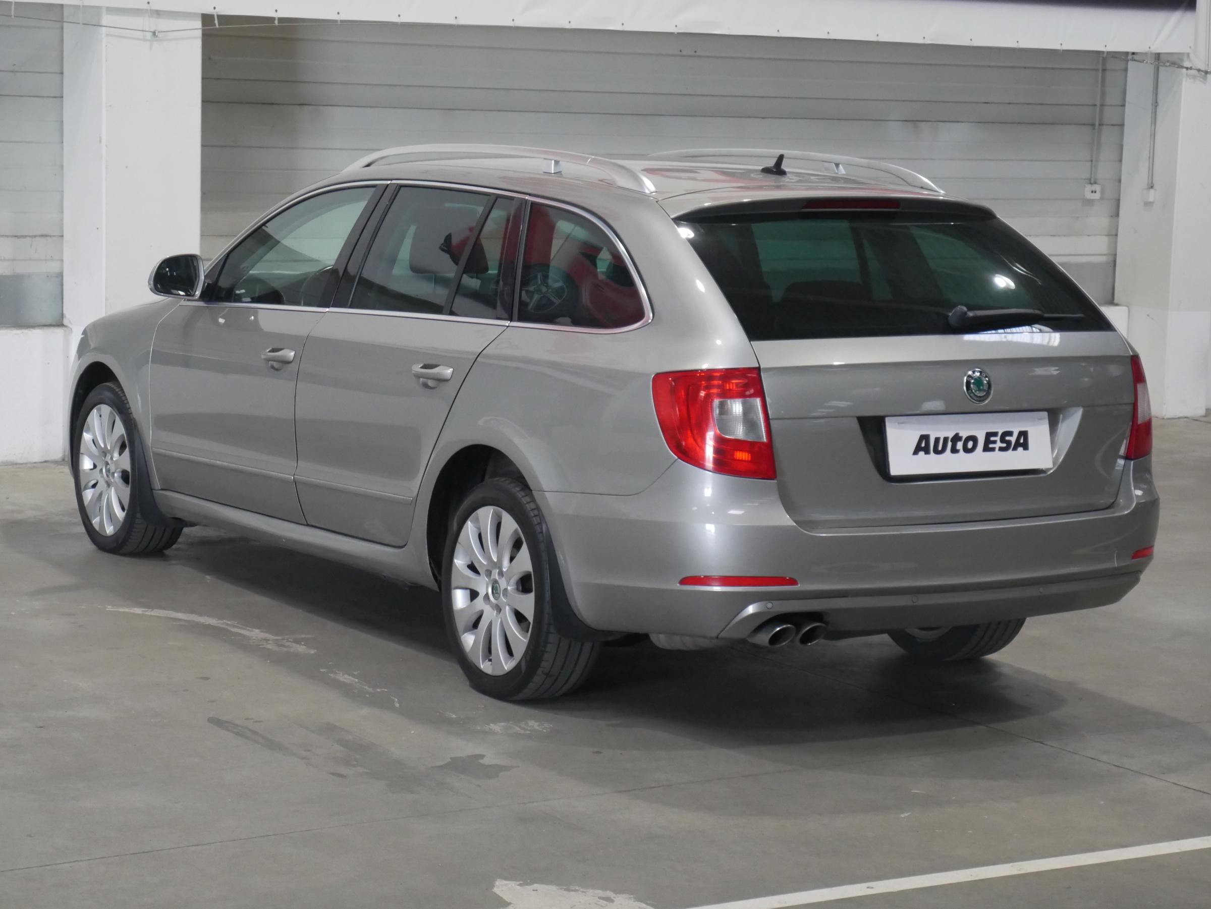 Škoda Superb II, 2010 - pohled č. 6