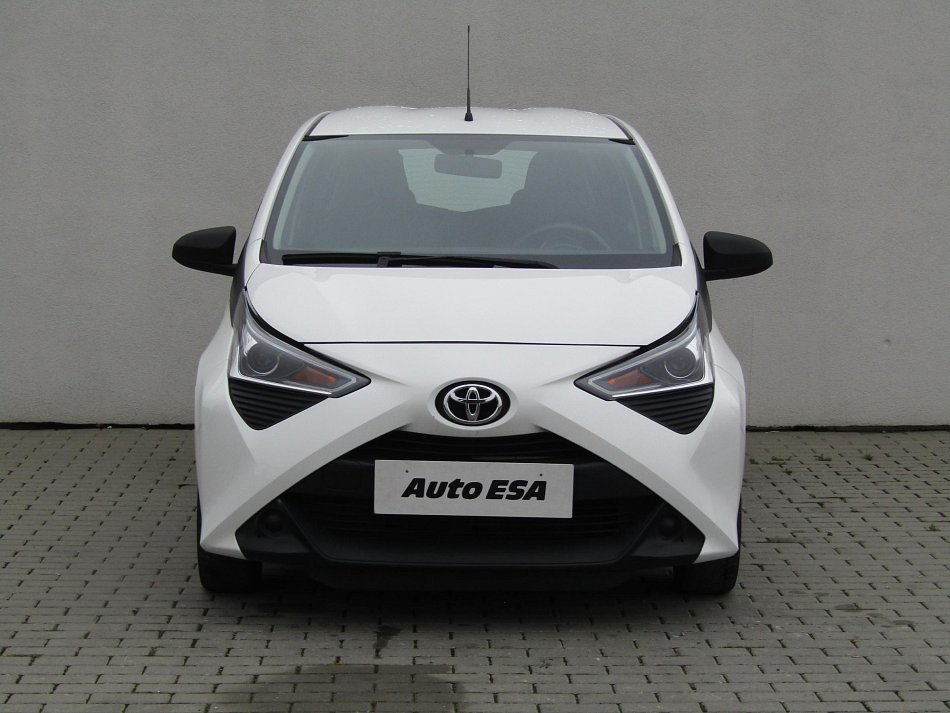 Toyota Aygo 1.0i 