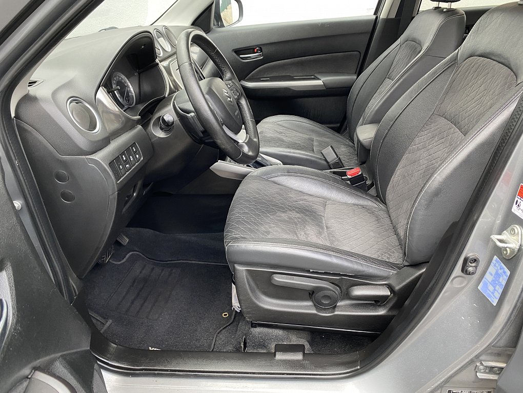 Suzuki Vitara 1.4B-Jet Style