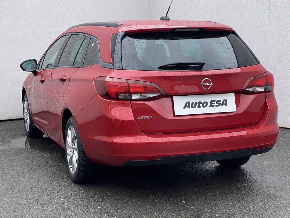 Opel Astra 1.2 T 