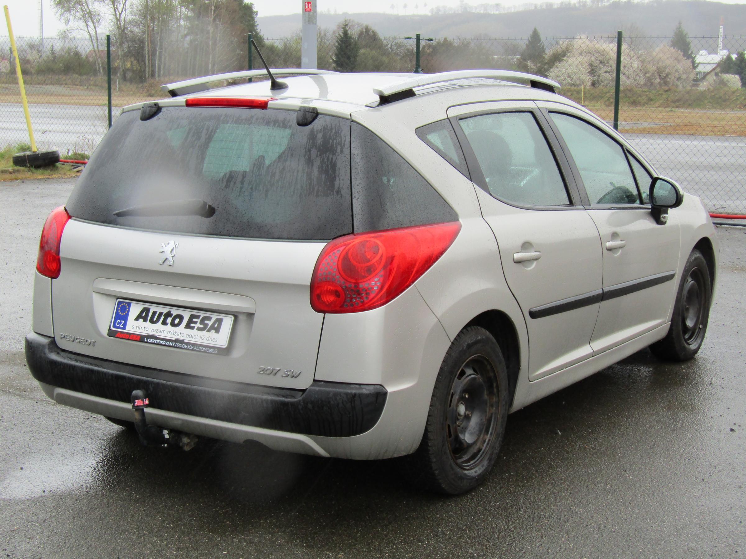 Peugeot 207, 2007 - pohled č. 4