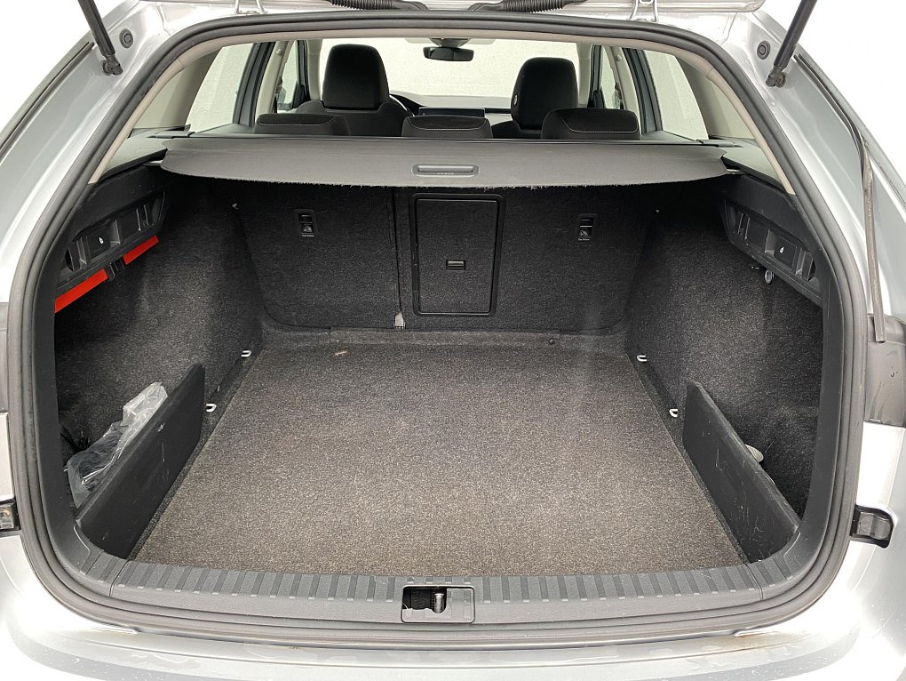 Škoda Octavia IV 1.5 TSi Style e-TEC