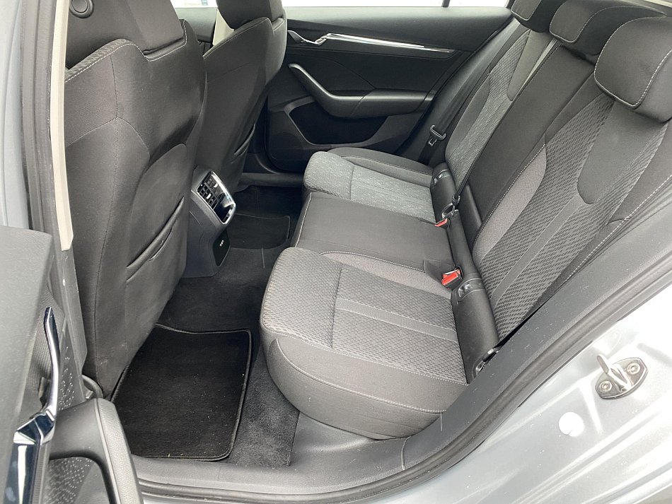 Škoda Octavia IV 1.5 TSi Style e-TEC