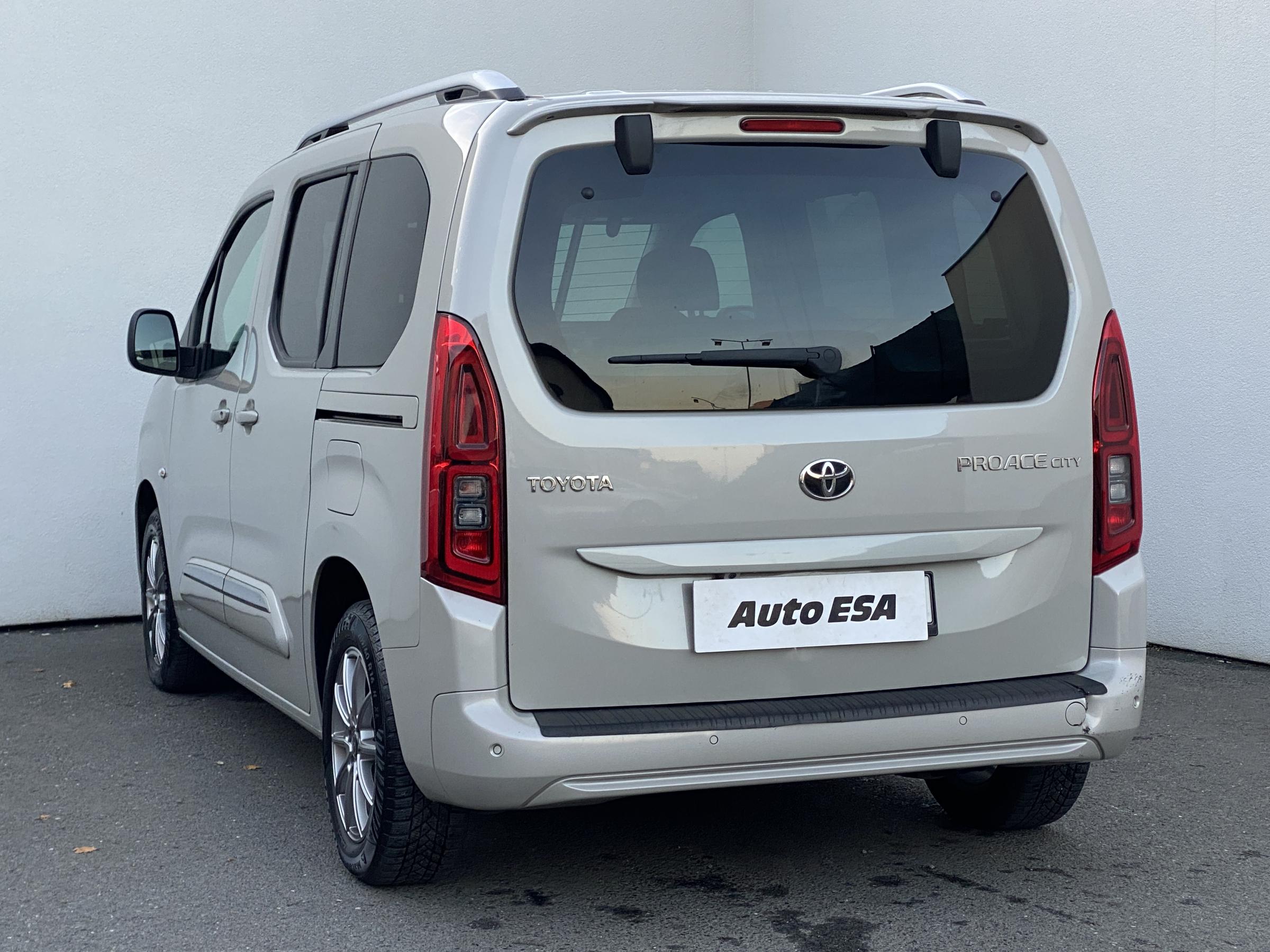 Toyota ProAce City Verso, 2021 - pohled č. 6