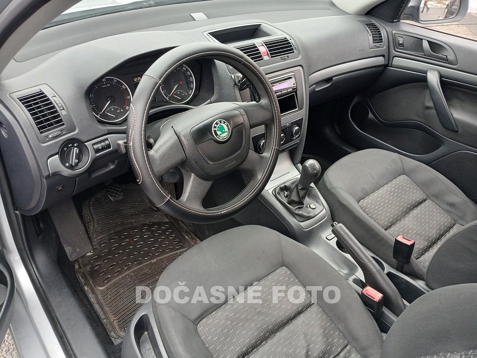 Škoda Octavia II 1.6i 