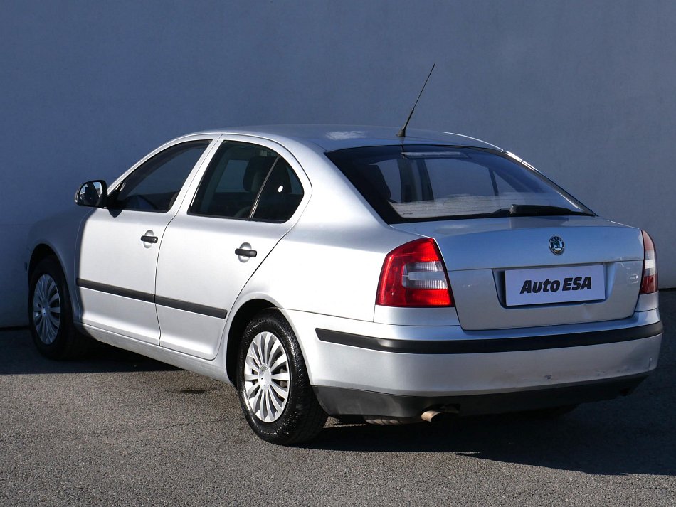 Škoda Octavia II 1.6i 