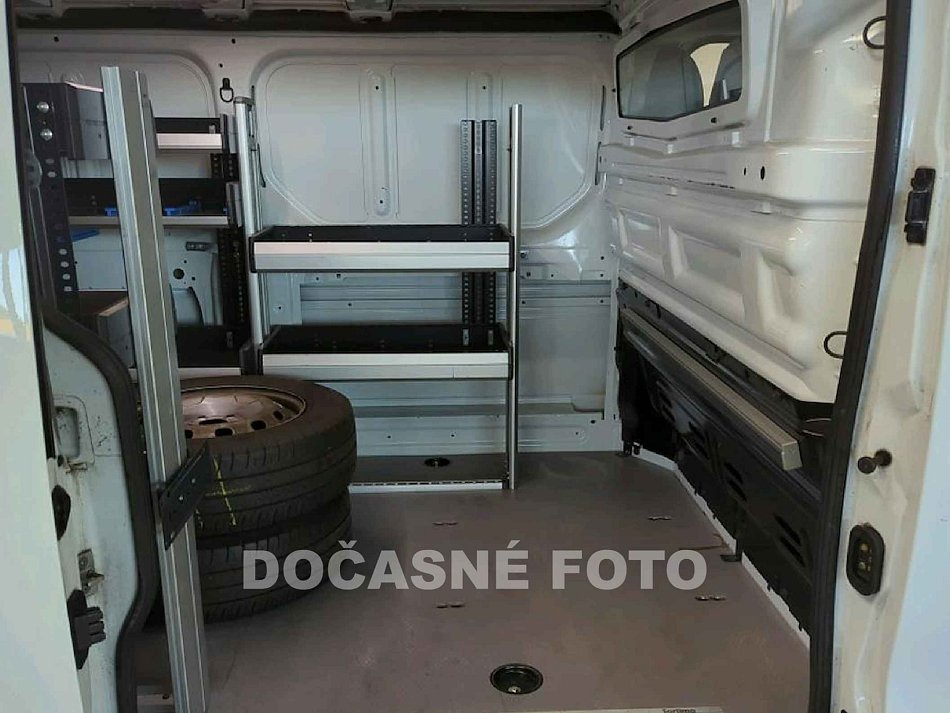 Renault Trafic 2.0dCi  SORTIMO