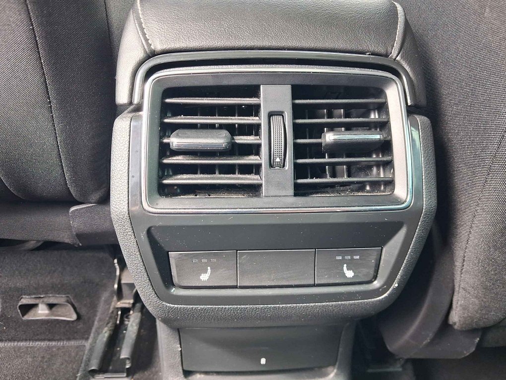 Škoda Karoq 2.0 TDi Clever 4x4