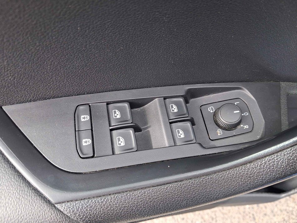 Škoda Karoq 2.0 TDi Clever 4x4
