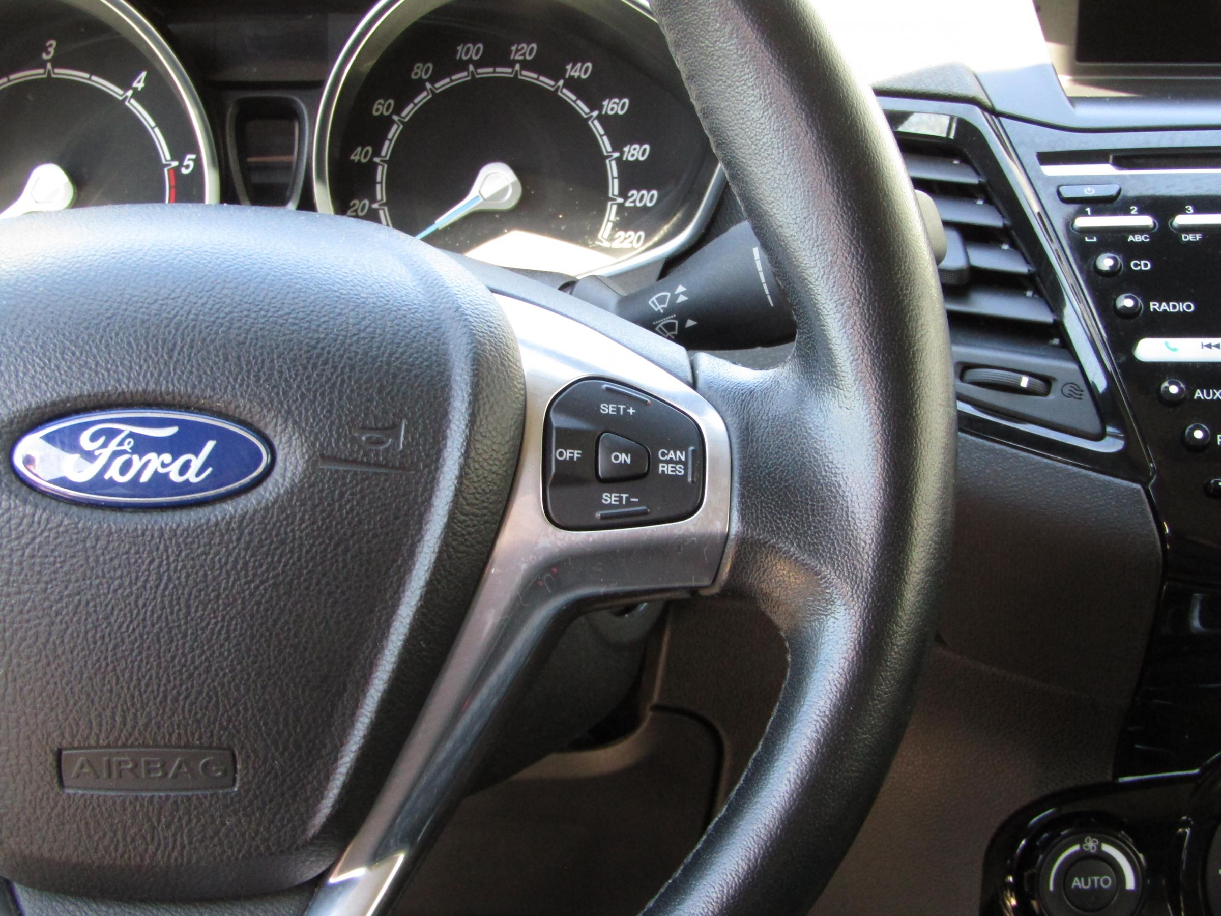 Ford Fiesta, 2014 - pohled č. 14